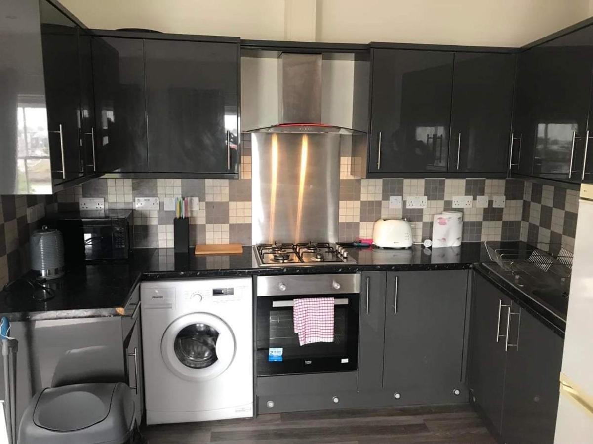 Entire New Flat With View To River Yare, H7 Leilighet Great Yarmouth Eksteriør bilde