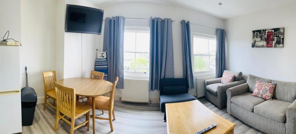Entire New Flat With View To River Yare, H7 Leilighet Great Yarmouth Eksteriør bilde