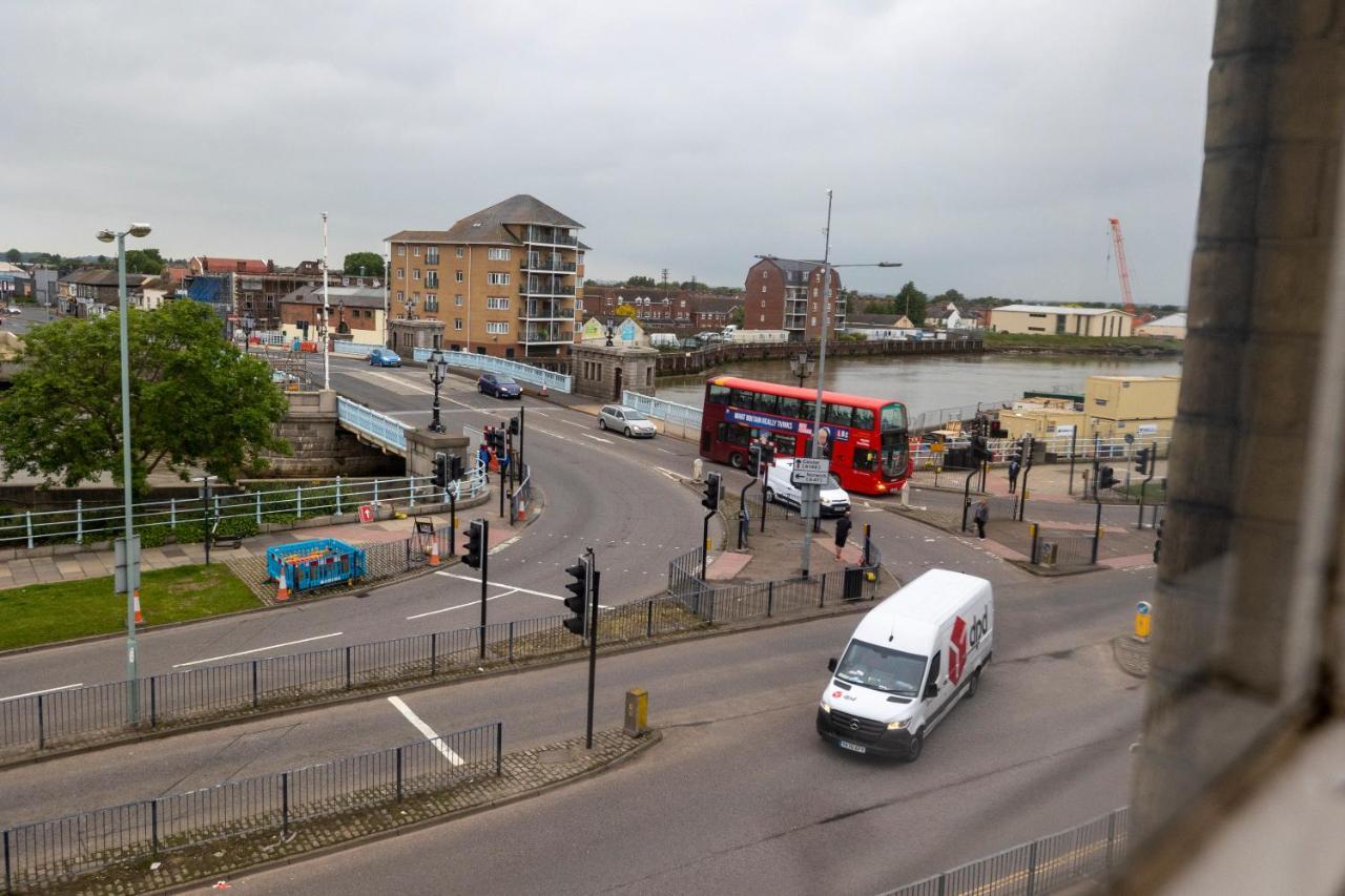 Entire New Flat With View To River Yare, H7 Leilighet Great Yarmouth Eksteriør bilde